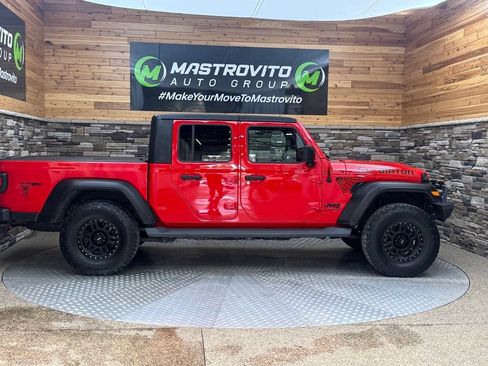 Used 2020 Jeep Gladiator Sport AWD/4WD image 15
