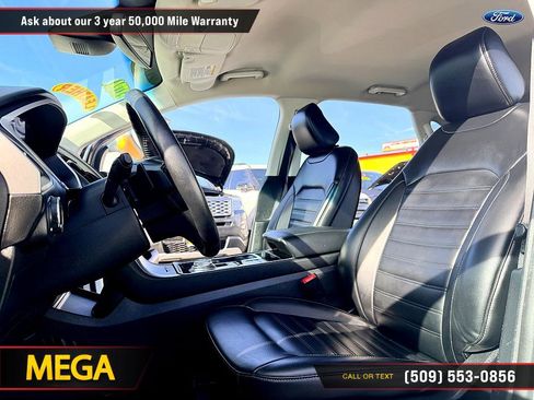 Used 2020 Ford Edge SEL image 15