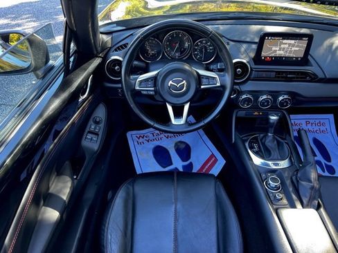 Used 2018 MAZDA MX-5 Miata Grand Touring image 36