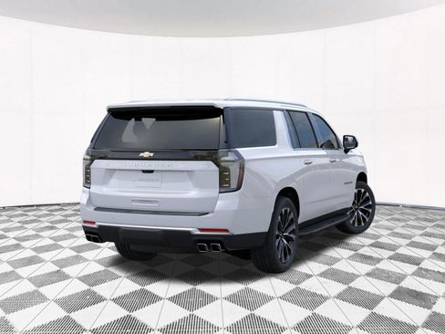 New 2026 Chevrolet Suburban High Country w/ Sun And Tow Package image 10
