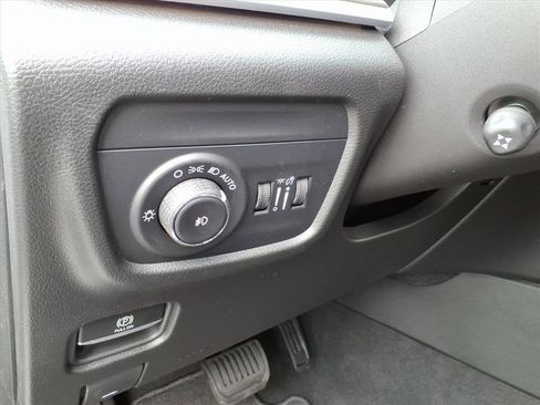 New 2026 Jeep Grand Cherokee L Limited AWD/4WD image 22
