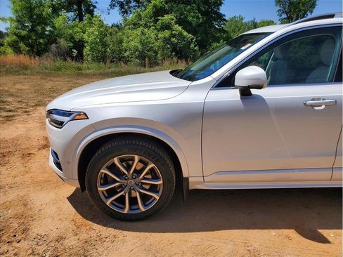 Used 2019 Volvo XC90 T6 Momentum w/ Advanced Package AWD/4WD image 23