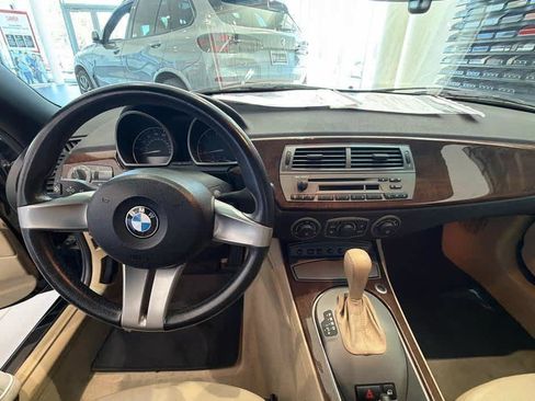 Used 2003 BMW Z4 2.5i RWD image 8