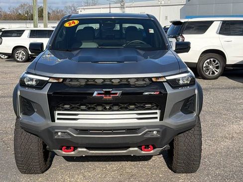 Certified 2024 Chevrolet Colorado ZR2 w/ ZR2 Convenience Package III image 2