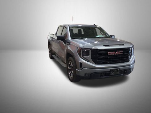 Certified 2024 GMC Sierra 1500 Elevation w/ X31 Off-Road Package AWD/4WD image 4