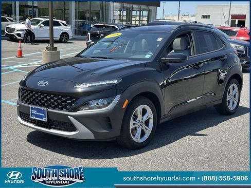 Certified 2023 Hyundai Kona SEL w/ Convenience Package AWD/4WD image 4