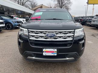 Used 2018 Ford Explorer XLT video 2