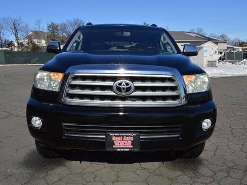 Used 2010 Toyota Sequoia Limited image 3