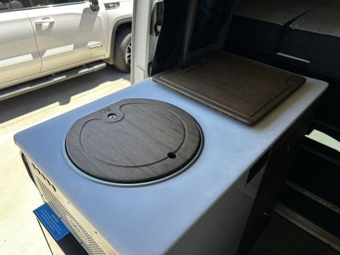 Used 2022 Mercedes-Benz Sprinter 2500 image 20