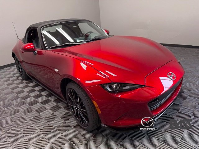 New 2026 MAZDA MX-5 Miata Grand Touring w/ Appearance Package RWD image 2