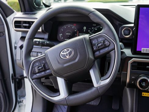 New 2026 Toyota 4Runner Limited AWD/4WD image 33