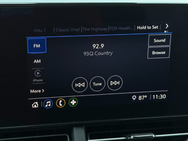 Used 2024 Chevrolet Trax RS FWD image 18