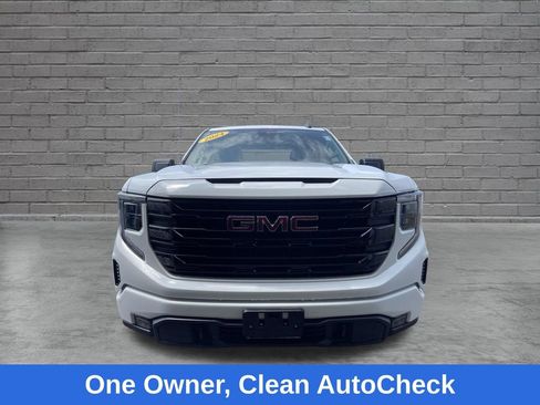 Used 2024 GMC Sierra 1500 Elevation AWD/4WD image 2