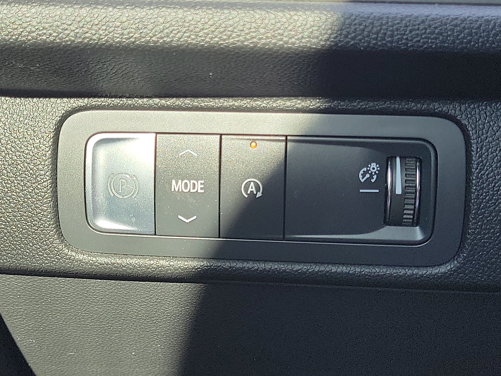 Used 2024 Chevrolet Traverse LT FWD image 15