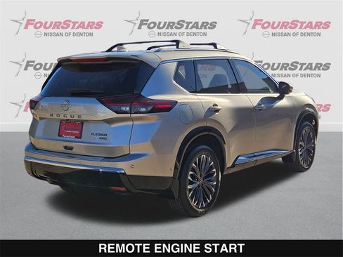 New 2026 Nissan Rogue Platinum image 4