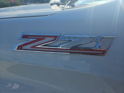 Used 2021 Chevrolet Silverado 1500 RST AWD/4WD image 9