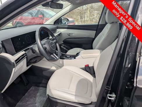 Used 2025 Hyundai Tucson SEL AWD/4WD image 13