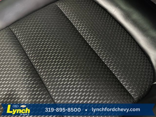 Used 2024 Ford Escape ST-Line w/ Tech Pack #1 AWD/4WD image 9