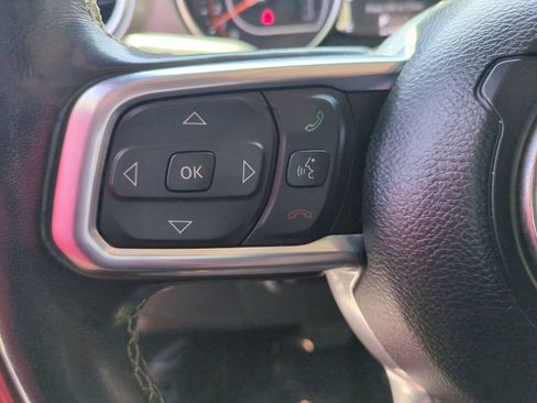 Used 2023 Jeep Wrangler Unlimited Sahara w/ Cold Weather Group AWD/4WD image 21