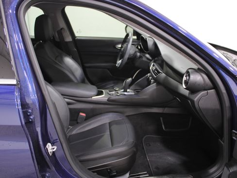 Used 2021 Alfa Romeo Giulia Ti w/ Active Assist 2 Package TI image 24