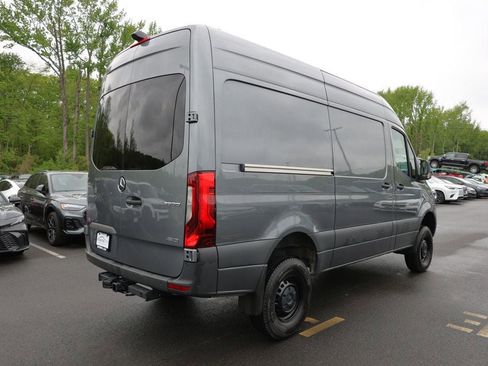Used 2023 Mercedes-Benz Sprinter 2500 image 5