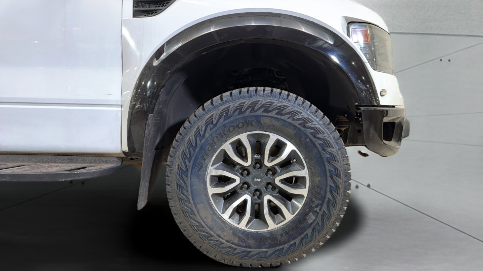 Used 2013 Ford F150 Raptor w/ Luxury Equipment Group AWD/4WD image 34