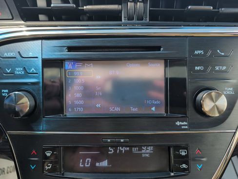 Used 2014 Toyota Avalon XLE Touring FWD image 13