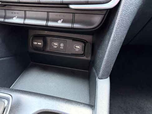 Used 2019 Hyundai Santa Fe Limited FWD image 40