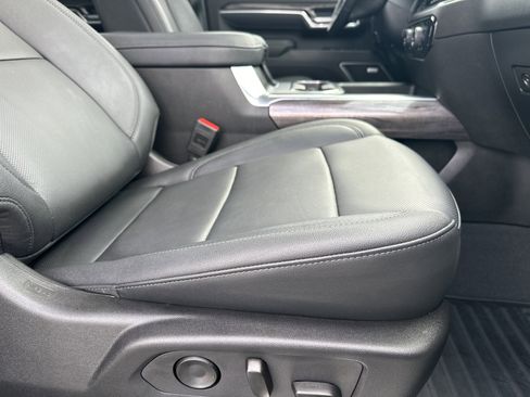 Certified 2025 Chevrolet Silverado 2500 LTZ w/ LTZ Plus Package image 14