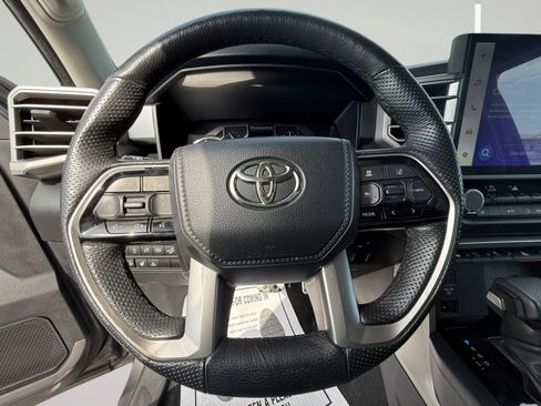 Used 2022 Toyota Tundra SR5 image 19