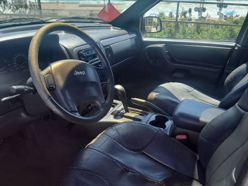 Used 2001 Jeep Grand Cherokee Laredo RWD image 8