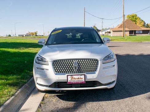 Used 2021 Lincoln Corsair Reserve w/ Equipment Group 201A image 2