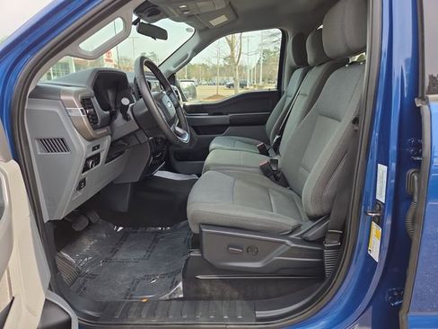 Used 2025 Ford F150 XLT w/ Equipment Group 301A Standard image 11
