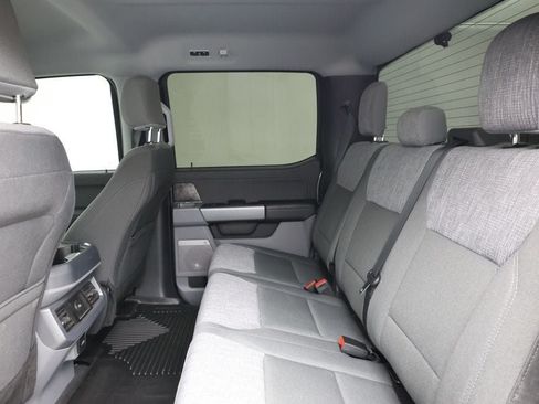 Used 2025 Ford F250 XLT w/ Black Appearance Package AWD/4WD image 17