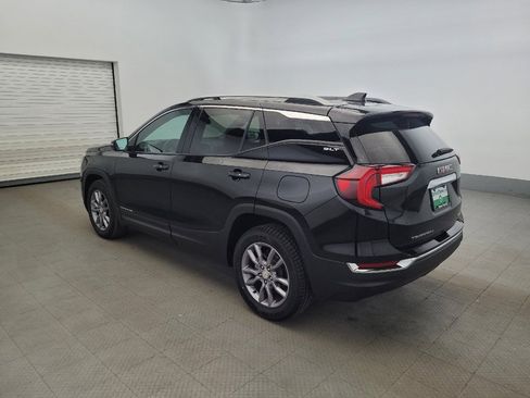 Used 2023 GMC Terrain SLT image 5