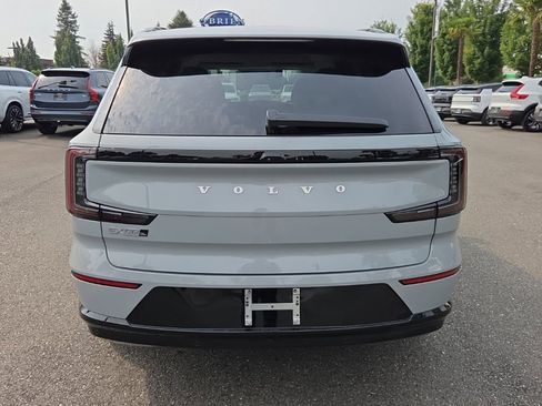 New 2025 Volvo EX90 Ultra image 12