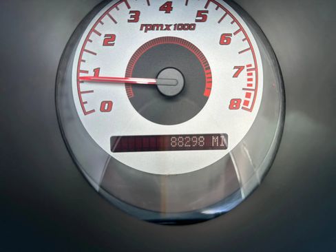 Used 2007 Pontiac Solstice Convertible w/ Premium Package image 16