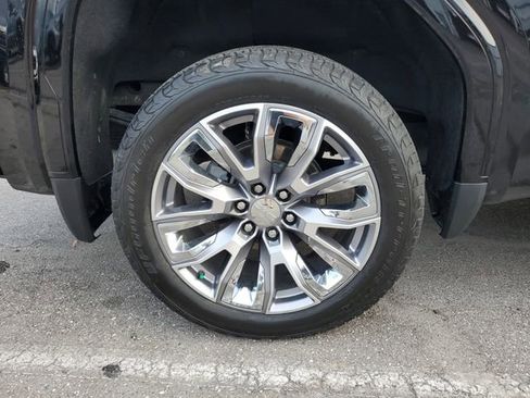 Used 2025 GMC Sierra 1500 Denali image 5
