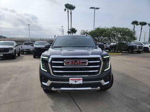 New 2026 GMC Yukon XL Elevation w/ Elevation Premium Package AWD/4WD image 2