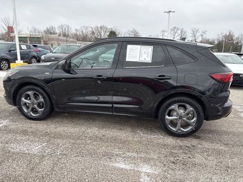Used 2023 Ford Escape ST-Line w/ Cold Weather Package image 8