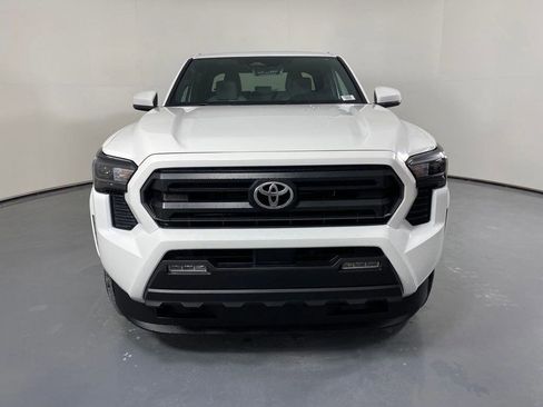New 2026 Toyota Tacoma SR5 image 2