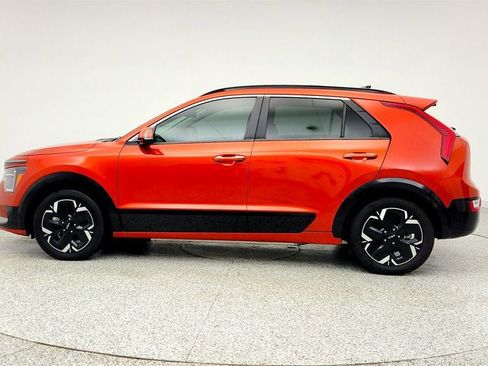 Used 2023 Kia Niro Wave image 8