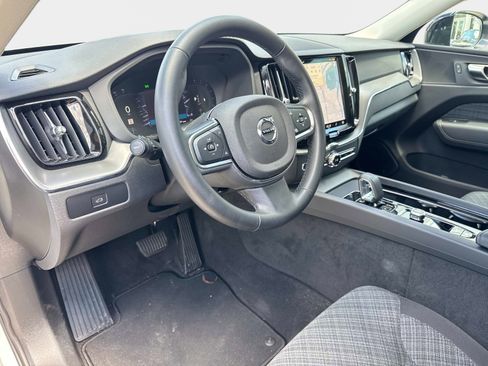 Certified 2025 Volvo XC60 B5 Core w/ Protection Package Premier image 20
