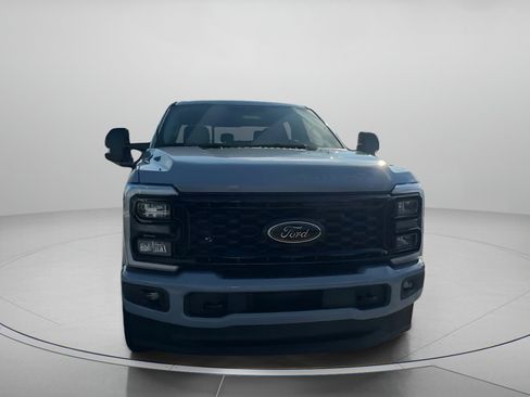 New 2026 Ford F350 Lariat w/ Black Appearance Package image 6