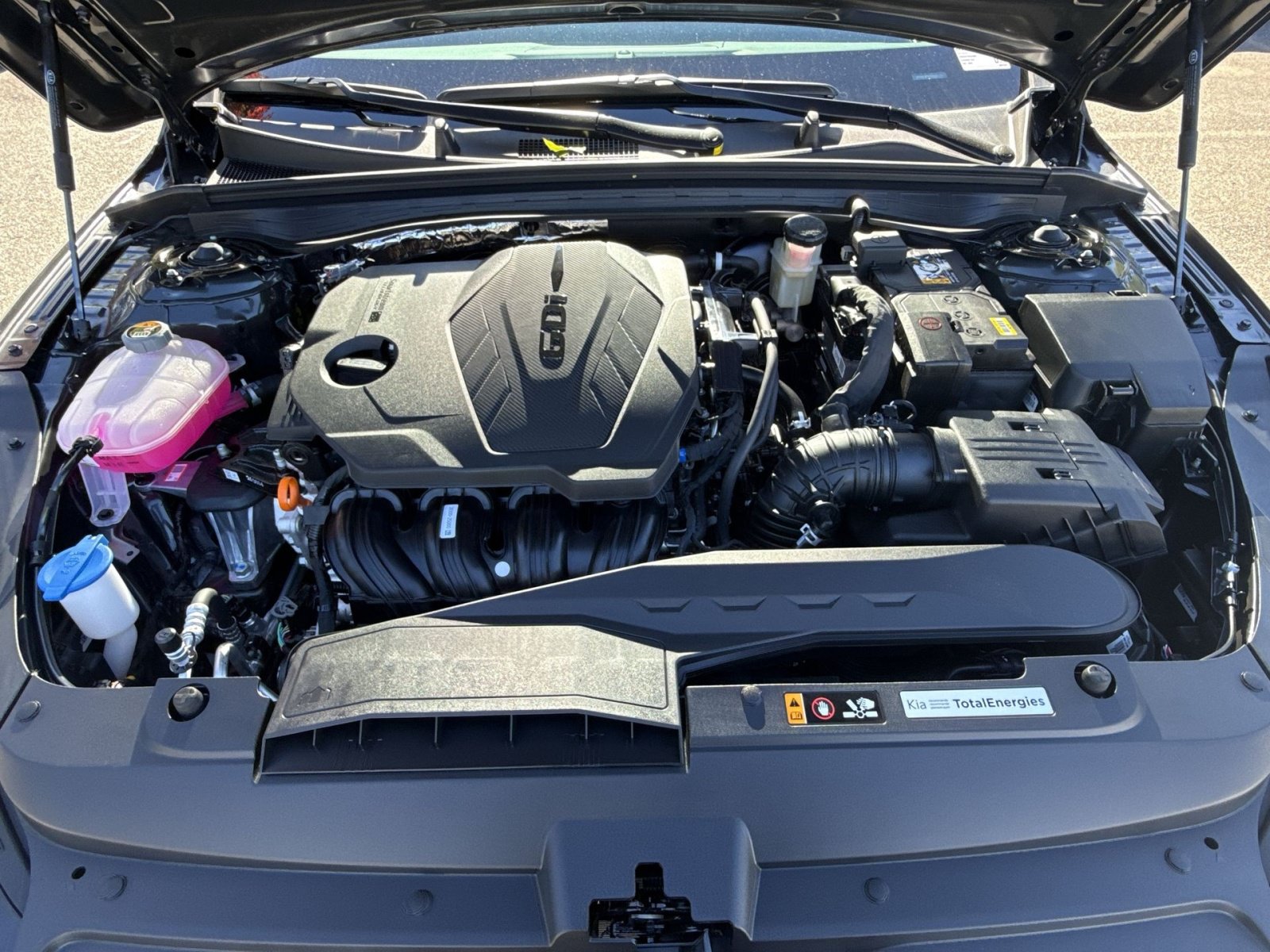 New 2027 Kia K5 GT-Line FWD image 32