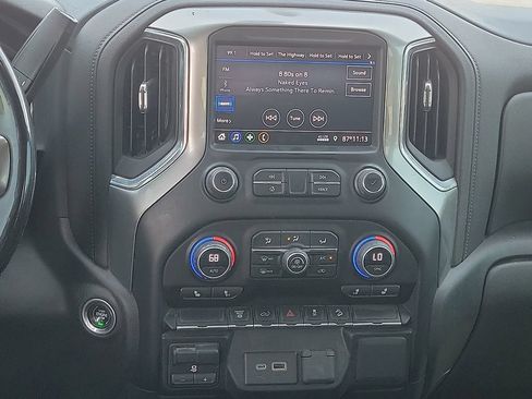 Used 2023 Chevrolet Silverado 2500 LT w/ Convenience Package AWD/4WD image 10