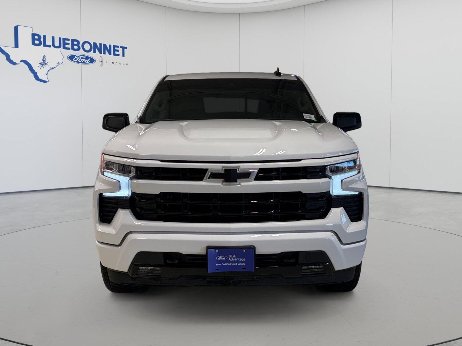 Used 2024 Chevrolet Silverado 1500 RST w/ Texas Edition Plus RWD image 2