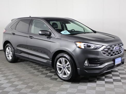Used 2019 Ford Edge SEL w/ Equipment Group 201A image 4