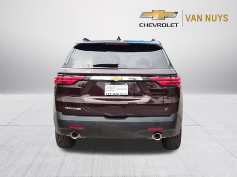 Used 2023 Chevrolet Traverse LT FWD image 6