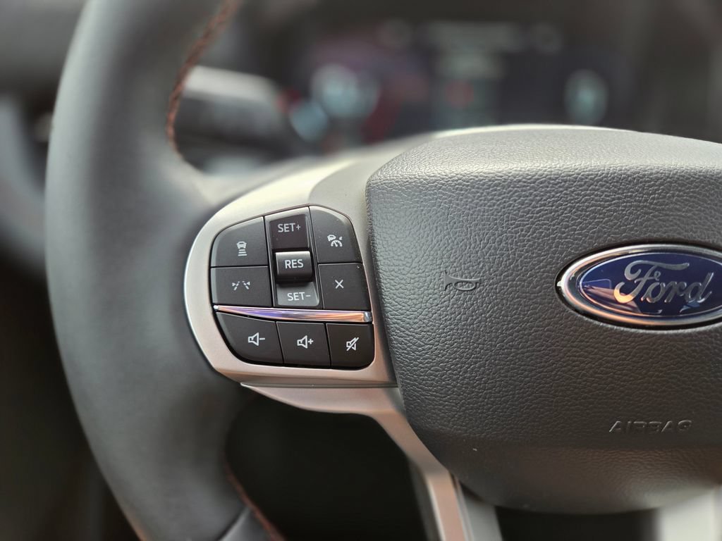 New 2027 Ford Explorer Active RWD image 19